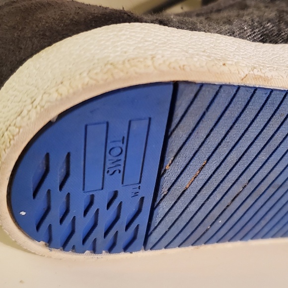 TOMS Youth 5.5 | GUC | With or Without Laces - Picture 8 of 8